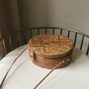 Wicker circle satchel bag